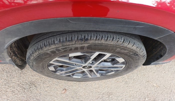 2023 Hyundai VENUE SX (O) 1.0 TURBO DCT, Petrol, Automatic, 14,000 km, tyre