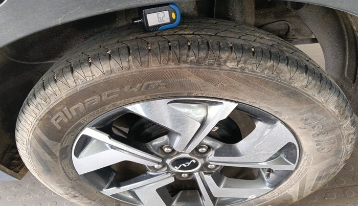 2021 KIA SONET HTX 1.0 IMT, Petrol, Manual, 16,351 km, tyre