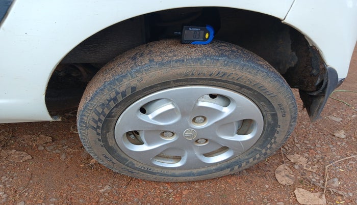 2014 Tata Nano TWIST XT, Petrol, Manual, 52,819 km, tyre