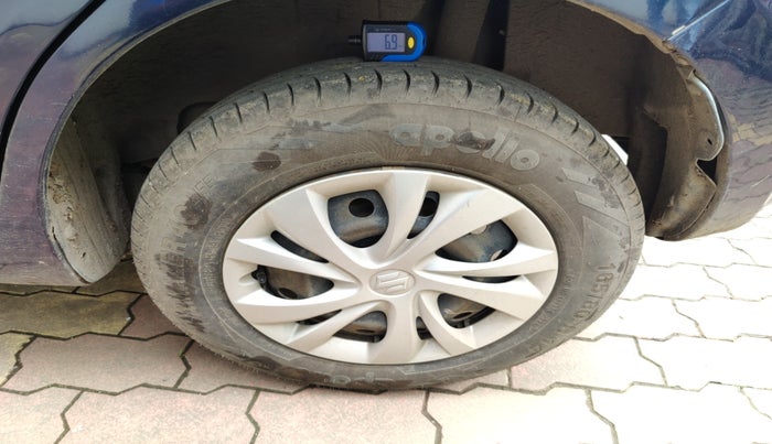 2019 Maruti Swift VXI, Petrol, Manual, 42,728 km, tyre