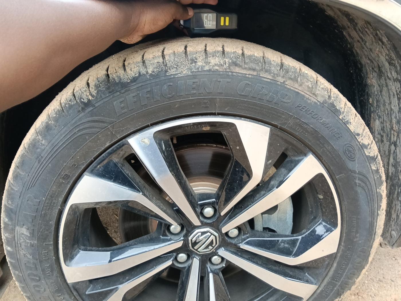2023 MG HECTOR SAVVY PRO 1.5 TURBO CVT PETROL, Petrol, Automatic, 6,750 km, tyre
