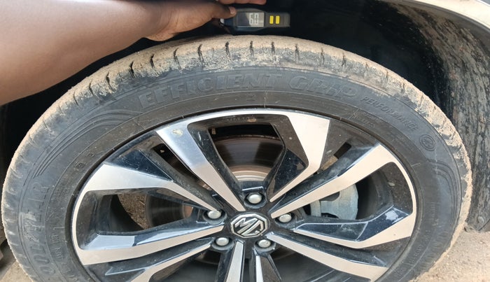 2023 MG HECTOR SAVVY PRO 1.5 TURBO CVT PETROL, Petrol, Automatic, 6,750 km, tyre