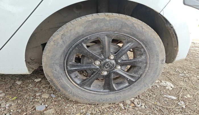 2014 Hyundai Grand i10 SPORTZ AT 1.2 KAPPA VTVT, Petrol, Automatic, 80,777 km, tyre