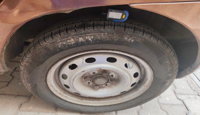 2013 Tata Indica EV2 LX, Diesel, Manual, 1,00,000 km, tyre