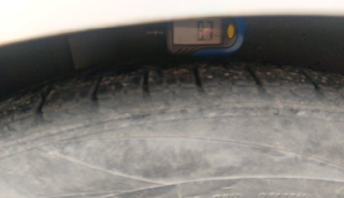 2011 Ford Fiesta TITANIUM DIESEL, Diesel, Manual, 94,925 km, tyre