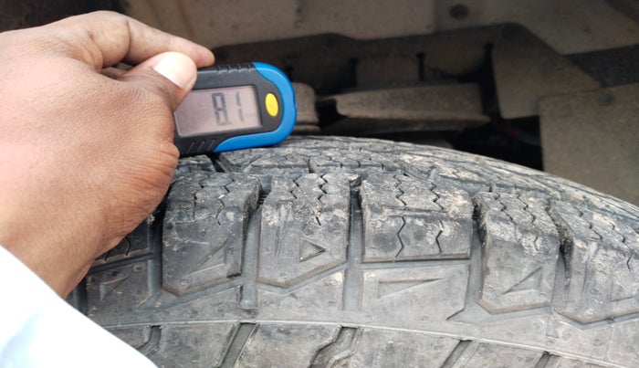 2019 Mahindra Bolero POWER PLUS SLX, Diesel, Manual, 1,04,325 km, tyre