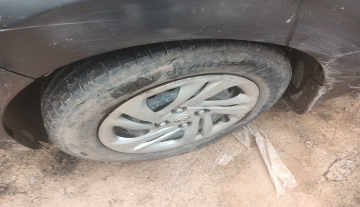 2022 Hyundai AURA S 1.2 CNG, Petrol, Manual, 60,370 km, tyre