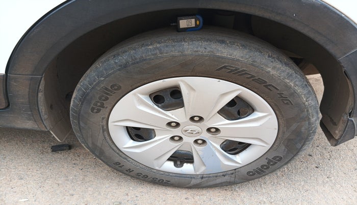 2018 Hyundai Creta E PLUS 1.4 DIESEL, Diesel, Manual, 1,56,367 km, tyre