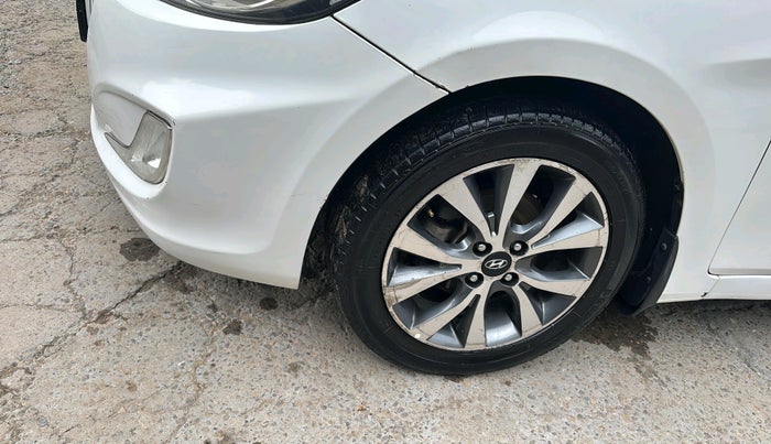 2014 Hyundai Verna FLUIDIC 1.6 CRDI EX, Diesel, Manual, 1,08,560 km, tyre