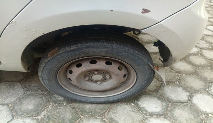 2011 Tata Indica Vista TERRA QUADRAJET, Diesel, Manual, 1,35,160 km, tyre