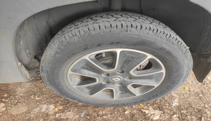 2018 Renault Duster RXS CVT, Petrol, Automatic, 91,595 km, tyre