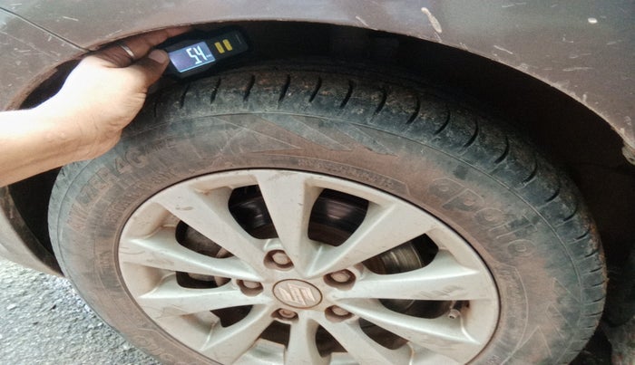 2012 Maruti Ertiga ZDI, Diesel, Manual, 1,58,626 km, tyre
