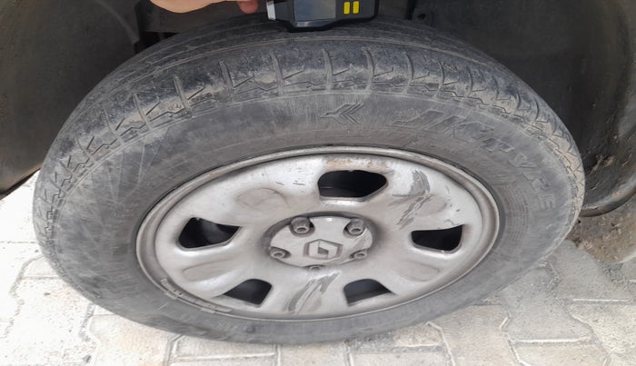 2014 Renault Duster 85 PS RXE DIESEL, Diesel, Manual, 1,55,864 km, tyre
