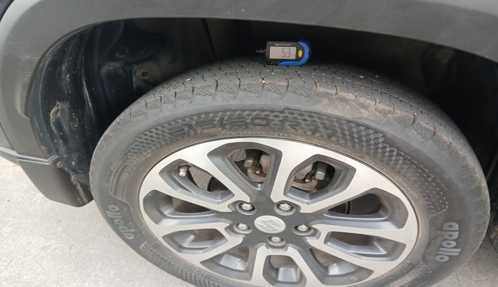 2023 Maruti Grand Vitara SIGMA SMART HYBRID, Petrol, Manual, 70,300 km, tyre