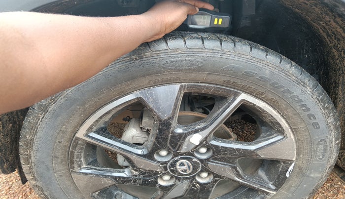 2022 Tata PUNCH CREATIVE 1.2 MT KAZIRANGA EDITION , Petrol, Manual, 24,767 km, tyre