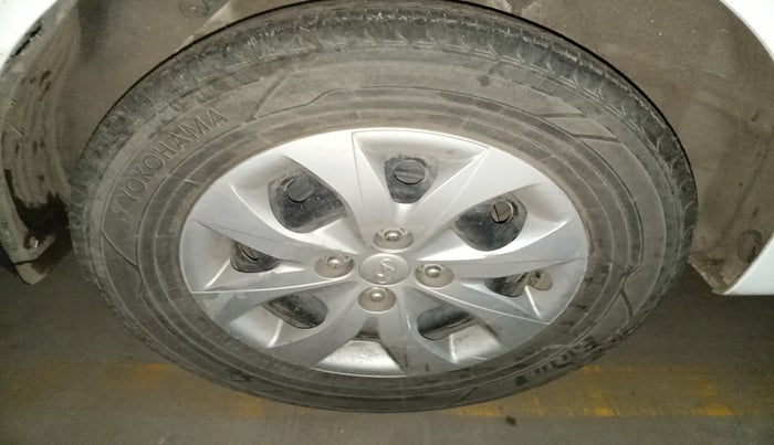 2019 Hyundai Elite i20 MAGNA PLUS 1.2, Petrol, Manual, 70,716 km, tyre