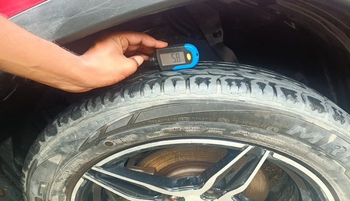 2018 Maruti Vitara Brezza VDI, Diesel, Manual, 73,646 km, tyre