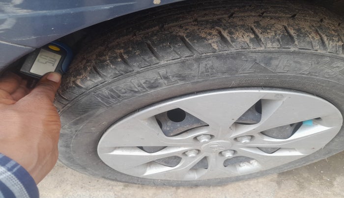 2014 Hyundai Xcent S 1.2, Petrol, Manual, 67,502 km, tyre