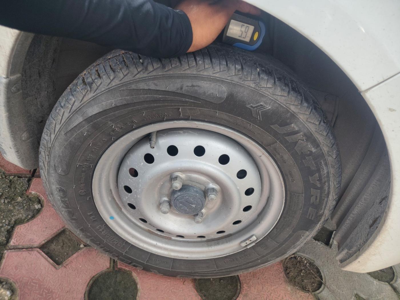2022 Maruti New Wagon-R LXI CNG (O) 1.0, Petrol, Manual, 54,861 km, tyre