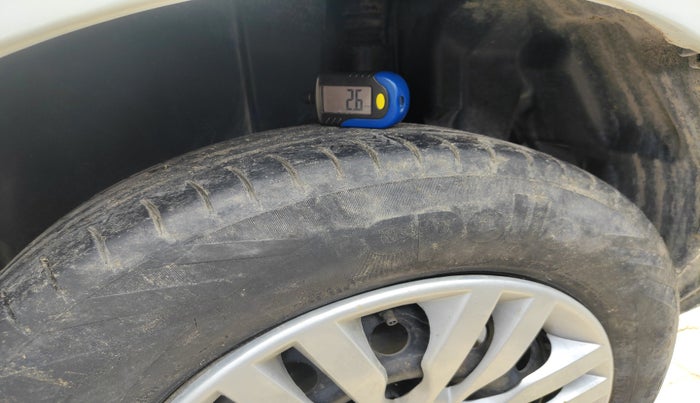 2016 Maruti Swift VDI, Diesel, Manual, 83,418 km, tyre