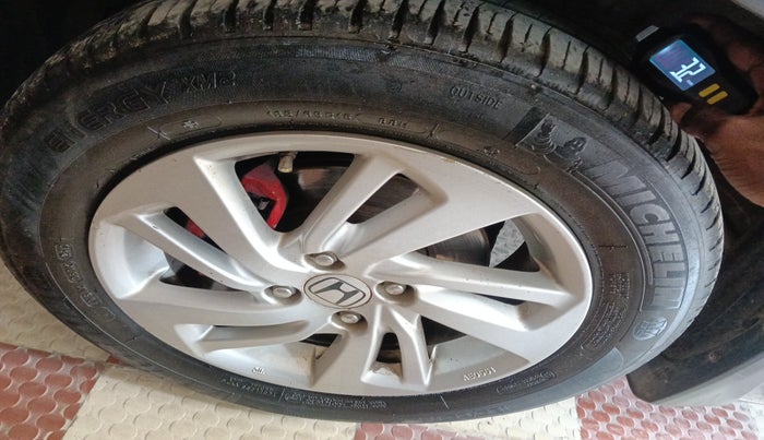 2017 Honda Jazz 1.2L I-VTEC VX, Petrol, Manual, 70,340 km, tyre