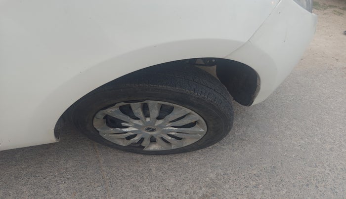 2010 Tata Indica Vista AQUA TDI, Diesel, Manual, 1,74,265 km, tyre