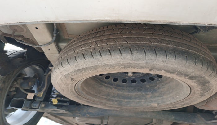 2022 Hyundai ALCAZAR  Signature (O) AE 7Str Diesel AT, Diesel, Automatic, 1,00,000 km, tyre