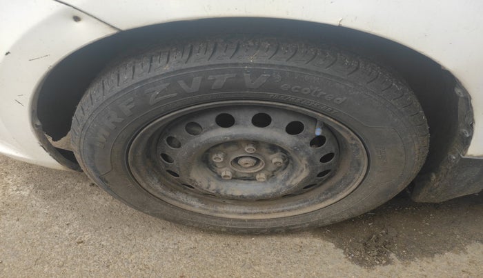 2013 Maruti Ertiga VDI, Diesel, Manual, 1,64,975 km, tyre