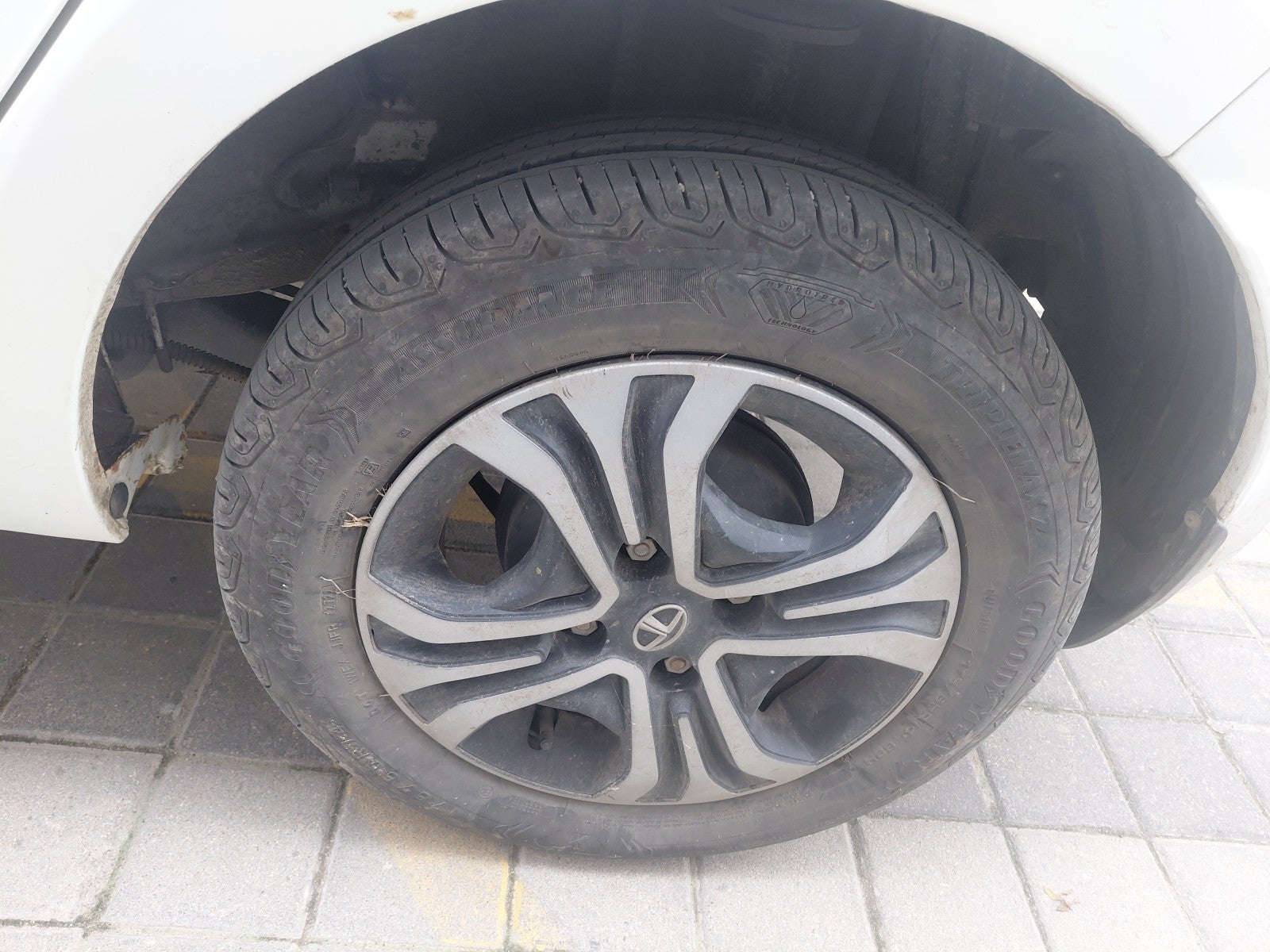 Tyres