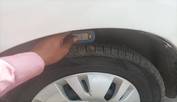 2014 Maruti Alto 800 LX, Petrol, Manual, 22,232 km, tyre
