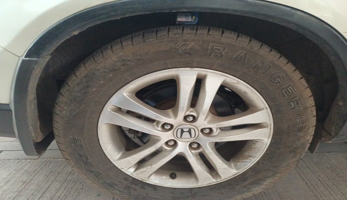 2010 Honda CRV 2.4L 2WD MT, Petrol, Manual, 1,00,177 km, tyre