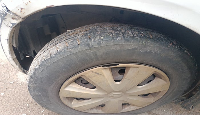 2010 Maruti Ritz LDI, Diesel, Manual, 1,89,299 km, tyre