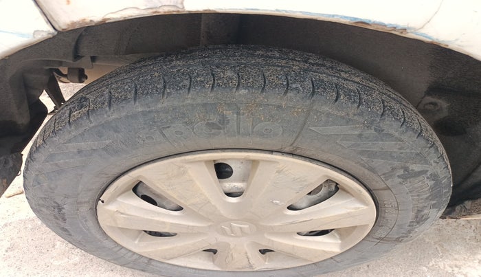 2010 Maruti Ritz LDI, Diesel, Manual, 1,89,299 km, tyre