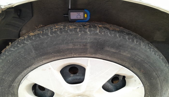 2010 Maruti Ritz VXI, Petrol, Manual, 32,291 km, tyre