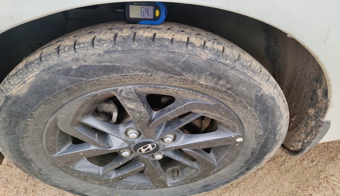 2020 Hyundai GRAND I10 NIOS SPORTZ 1.2 KAPPA VTVT, Petrol, Manual, 75,599 km, tyre