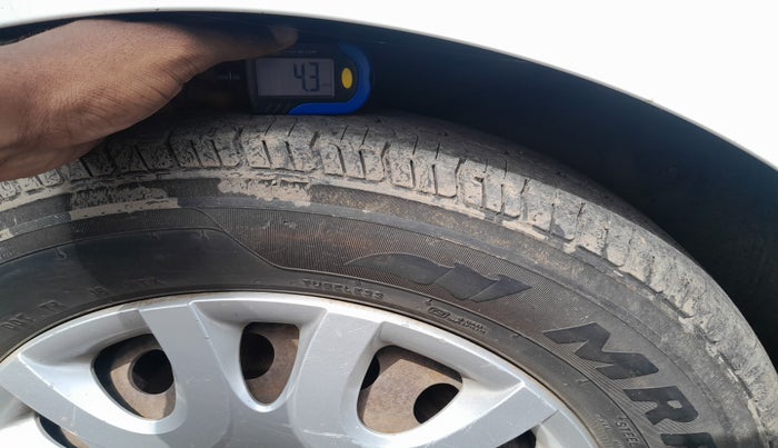 2011 Hyundai i20 MAGNA 1.4 CRDI, Diesel, Manual, 1,49,611 km, tyre
