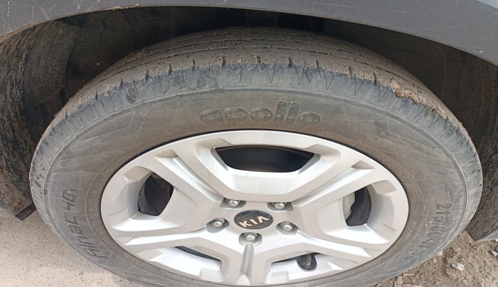 2020 KIA SONET HTK 1.5, Diesel, Manual, 44,932 km, tyre