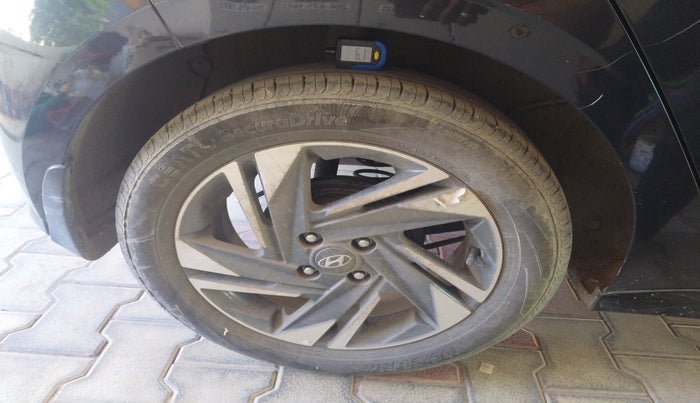 2023 Hyundai NEW I20 ASTA (O) 1.0 TURBO GDI DCT, Petrol, Automatic, 21,338 km, tyre