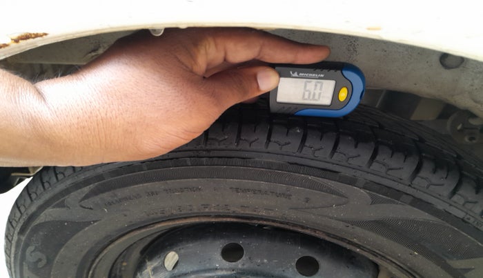 2018 Maruti Alto 800 LXI, Petrol, Manual, 62,612 km, tyre