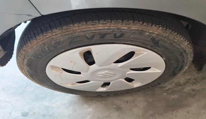 2016 Maruti Celerio VXI, Petrol, Manual, 39,049 km, tyre