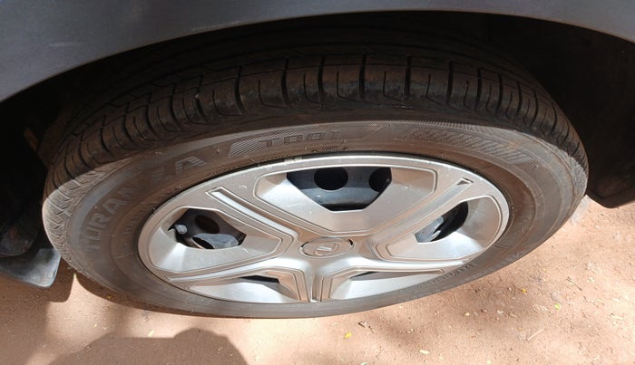 2023 Tata NEXON XM PETROL, Petrol, Manual, 4,157 km, tyre