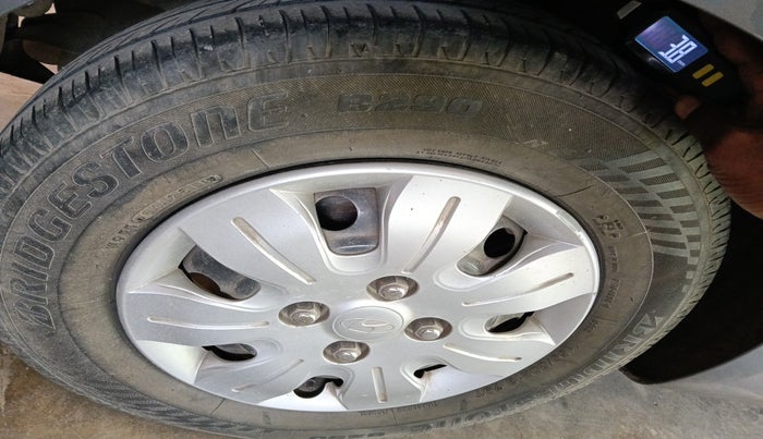 2010 Hyundai i10 ASTA 1.2, Petrol, Manual, 79,711 km, tyre