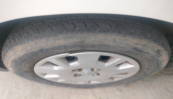 2012 Hyundai i20 MAGNA 1.4 CRDI, Diesel, Manual, 88,221 km, tyre