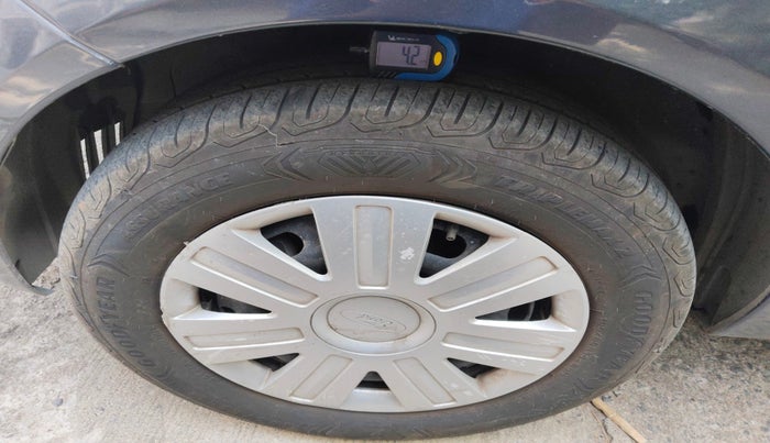 2012 Ford Figo ZXI 1.4 DIESEL, Diesel, Manual, 1,16,360 km, tyre