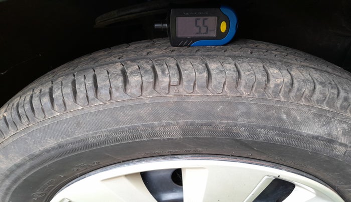 2010 Maruti Swift Dzire VXI, Petrol, Manual, 22,532 km, tyre