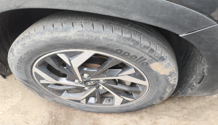 2021 Hyundai Creta EX 1.5 PETROL, Petrol, Manual, 39,372 km, tyre
