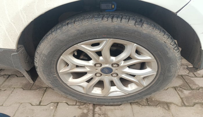 2014 Ford Ecosport TITANIUM 1.5L PETROL, Petrol, Manual, 52,381 km, tyre