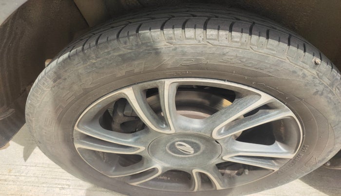 2022 Mahindra MARAZZO M 6 + 8 STR, Diesel, Manual, 29,470 km, tyre