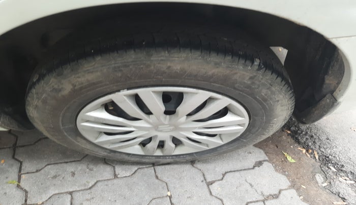 2018 Maruti Dzire VDI, Diesel, Manual, 86,264 km, tyre