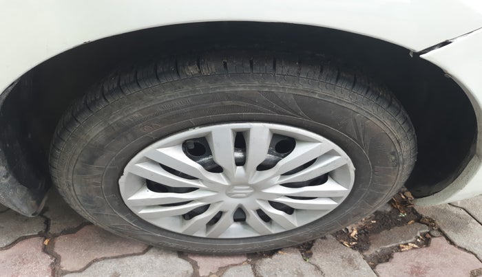 2018 Maruti Dzire VDI, Diesel, Manual, 86,264 km, tyre